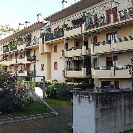 Appartement Holiday Serassi *